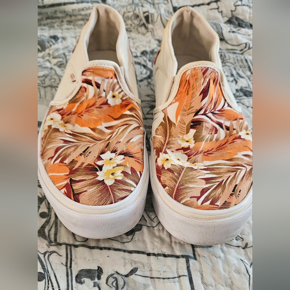Women's Vans Size 10 .Clean Used Condition